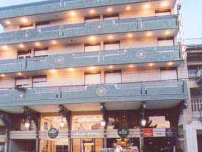 איגומניטסה Jolly Hotel מראה חיצוני תמונה