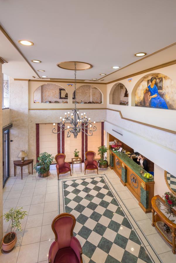 איגומניטסה Jolly Hotel מראה חיצוני תמונה