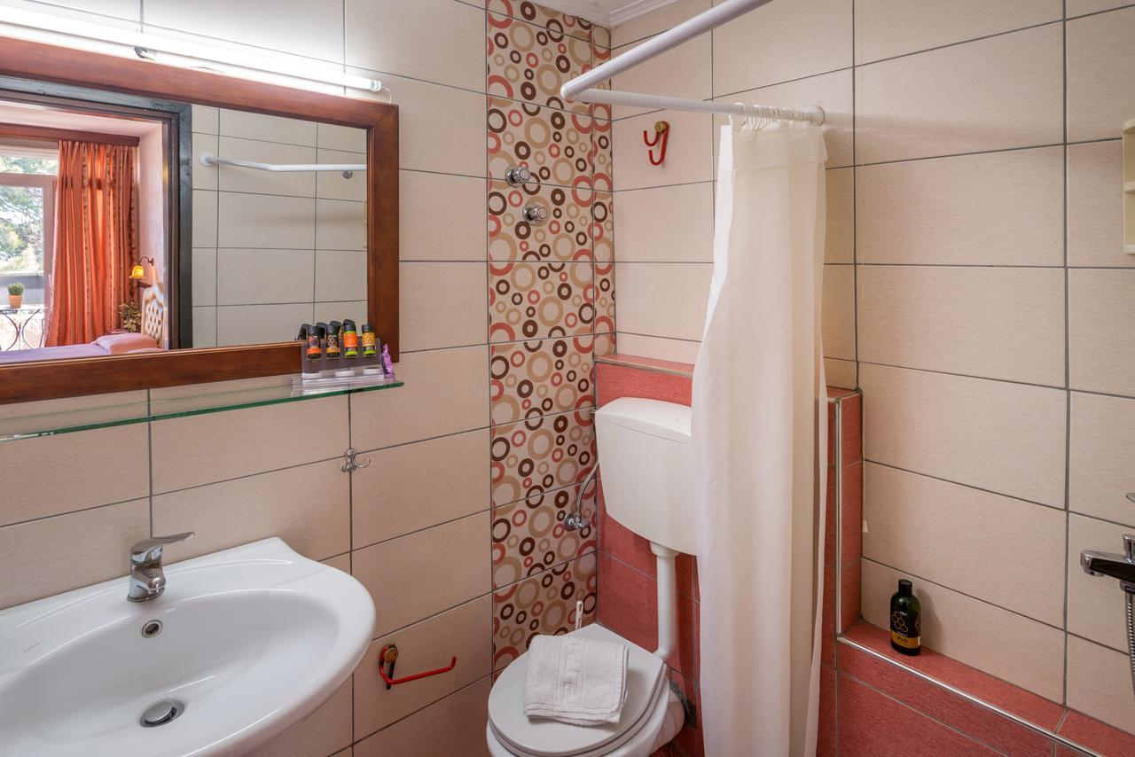 איגומניטסה Jolly Hotel מראה חיצוני תמונה